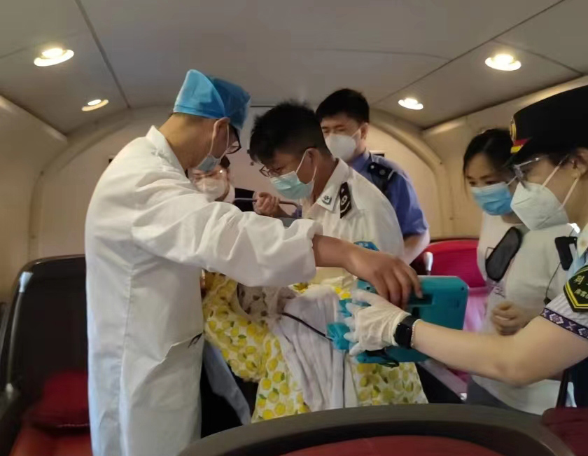 理塘县高铁转院公司