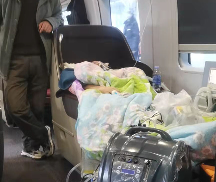 理塘县高铁转运