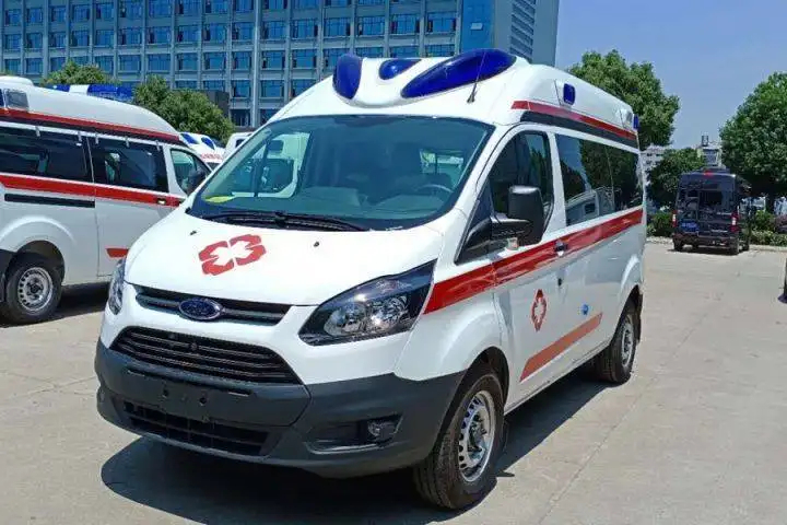 理塘县长途救护车转院